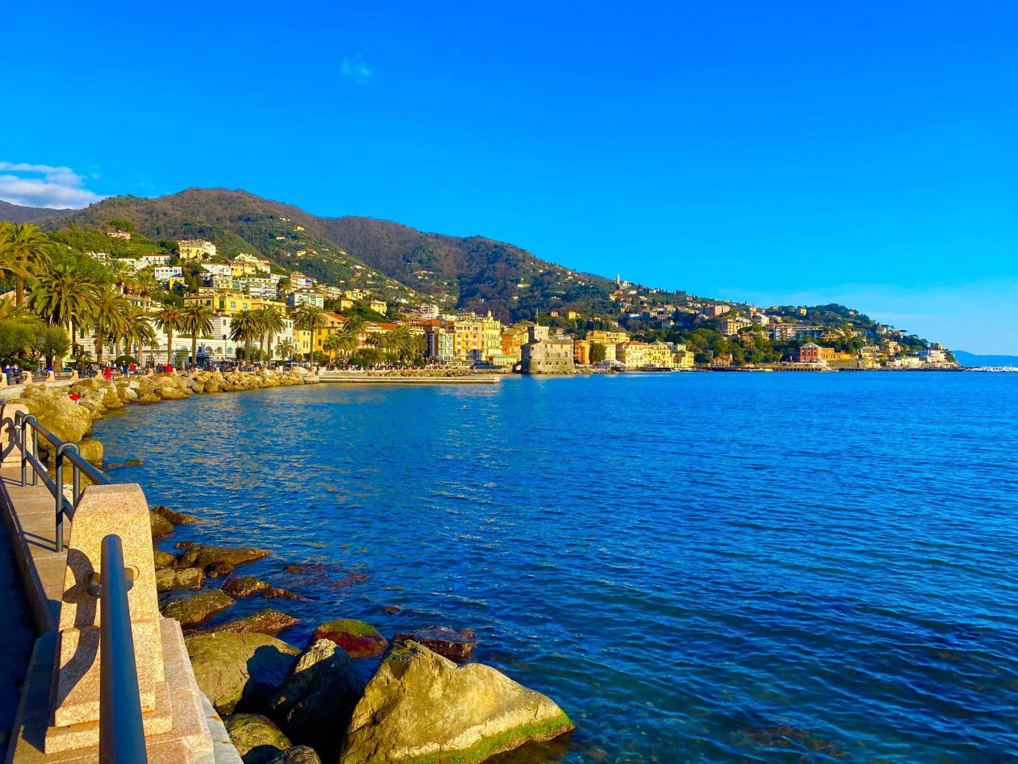 Casa Genovese, Splendido Appartamento In Centro A Rapallo Bagian luar foto